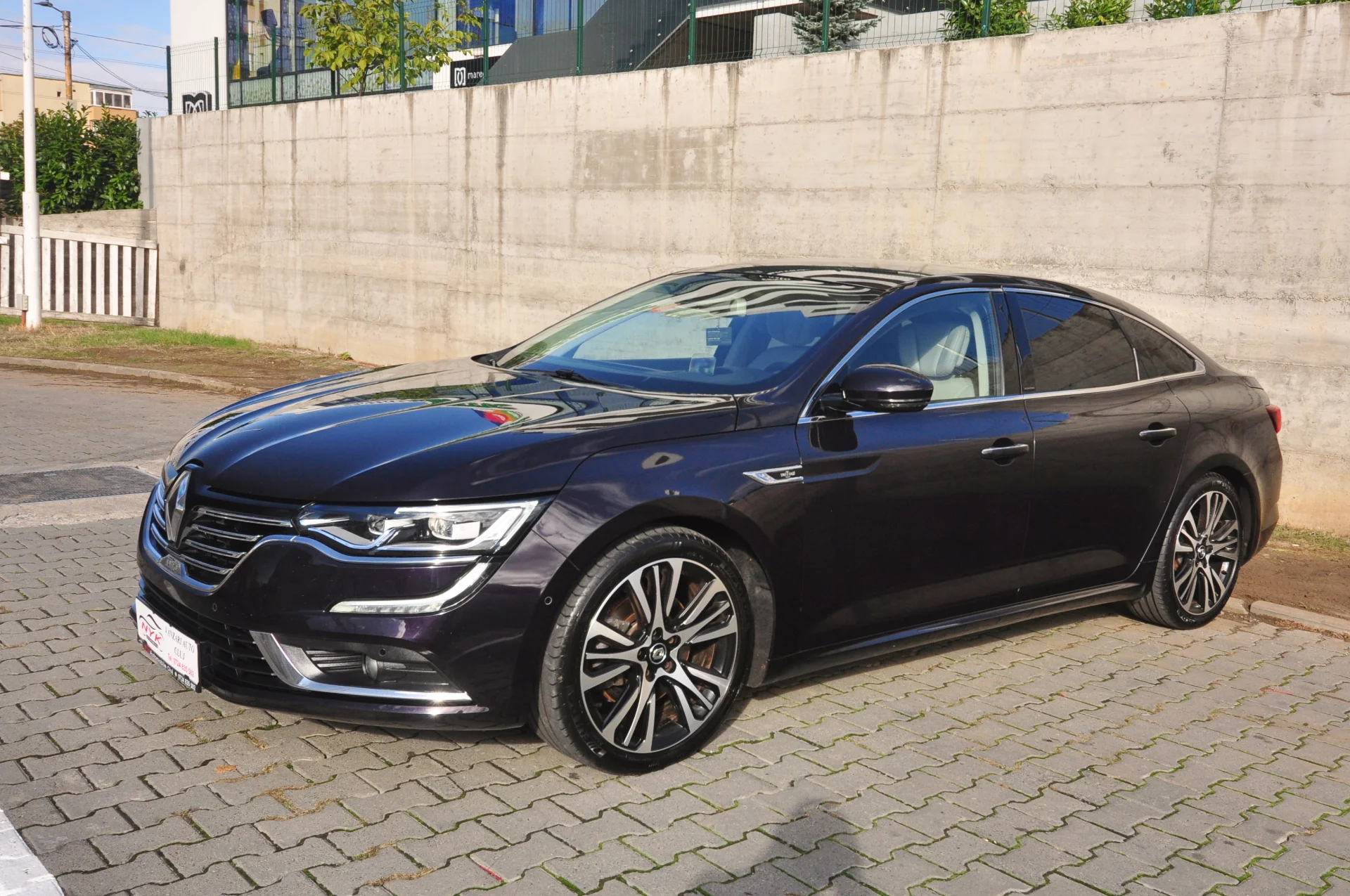 Renault Talisman Initiale Paris-1.6 DCi-160 CP EDC · 4Control · 2017 - 228014 Km Renault Talisman Initiale Paris-1.6 DCi-160 CP EDC · 4Control · 2017 - 228014 Km
